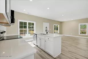 334 Chartres St, Fuquay Varina, NC 27526 - Photo 7