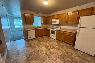 109 Bridgewood Dr, Jacksonville, NC 28546 - Photo 3