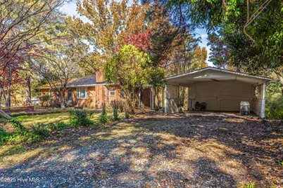 806 Currie Street, Carthage, NC 28327 - Photo 3