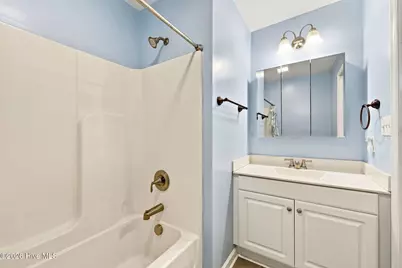 116 Carolina Pines Boulevard, New Bern, NC 28560 - Photo 5