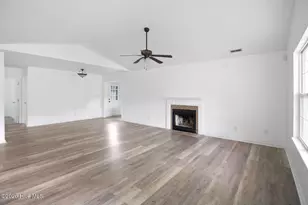 404 Chaps Ct, Jacksonville, NC 28546 - Photo 3