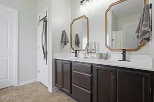 105 Mingo Dr, Richlands, NC 28574 - Photo 29