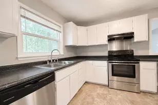 2501 Shannon Ct, Hephzibah, GA 30815 - Photo 9