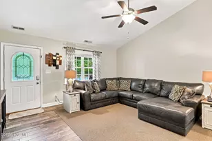 113 Palo Alto Park Dr, Maysville, NC 28555 - Photo 3