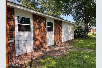 11701 Johns Road, Laurinburg, NC 28352 - Photo 3