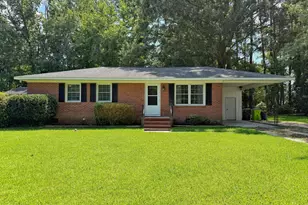 419 Hart Dr, New Bern, NC 28560 - Photo 1
