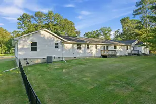 180 Carthage Rd, Carthage, NC 28327 - Photo 11