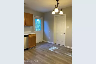 711 Covington Court, Hubert, NC 28539 - Photo 5