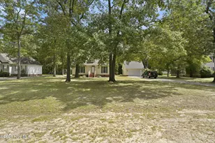 12021 Cypress Dr, Laurinburg, NC 28352 - Photo 41