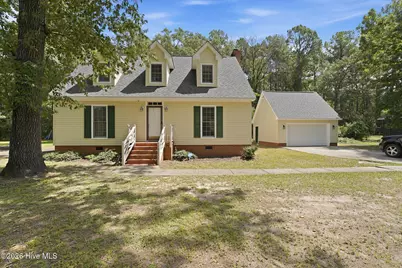 12021 Cypress Drive, Laurinburg, NC 28352 - Photo 1