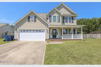 207 Willoughby Lane, Jacksonville, NC 28546 - Photo 1