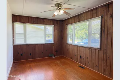 1011 Maple Street, Elizabeth City, NC 27909 - Photo 3