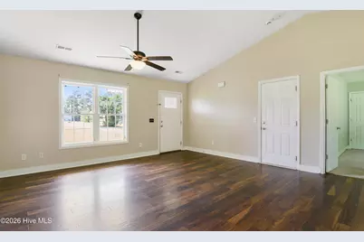 505 Cherry Blossom Lane, Richlands, NC 28574 - Photo 9
