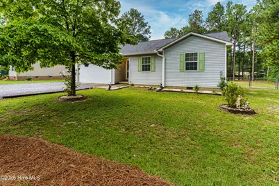 149 Forest Place, Aberdeen, NC 28315 - Photo 1