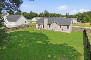 138 Lawndale Ln, Sneads Ferry, NC 28460 - Photo 41