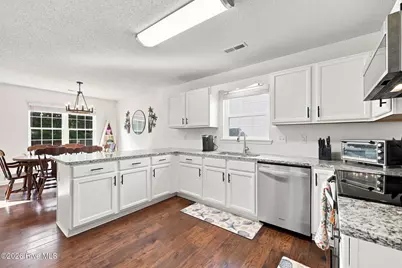 138 Lawndale Lane, Sneads Ferry, NC 28460 - Photo 19
