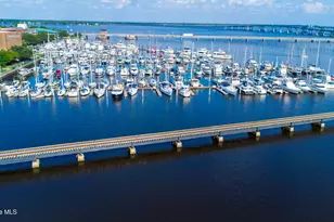 134 Craven St, New Bern, NC 28560 - Photo 9