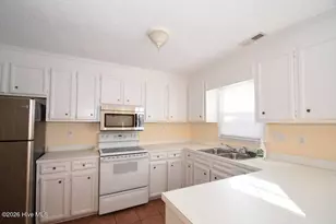 3828 Sterling Pointe Dr, Winterville, NC 28590 - Photo 5