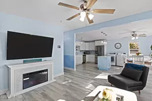 601 Emerald Dr, Emerald Isle, NC 28594 - Photo 25