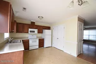 4150 Dudleys Grant Dr, Winterville, NC 28590 - Photo 7