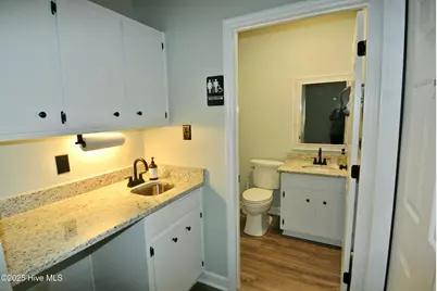 1425 S Glenburnie Road #3, New Bern, NC 28562 - Photo 15