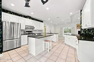 318 Village Green Dr, Trent Woods, NC 28562 - Photo 23
