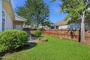 2205 Dovedale Dr, Greenville, NC 27834 - Photo 47