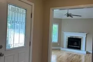 103 Pinnacle Ct, West End, NC 27376 - Photo 3
