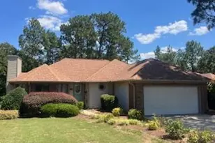 103 Pinnacle Ct, West End, NC 27376 - Photo 1