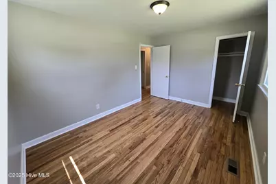 801 Barn Street, Jacksonville, NC 28540 - Photo 21