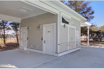 608 W Brown Street #Apt F, Southport, NC 28461 - Photo 39