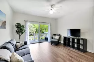 608 W Brown St, Southport, NC 28461 - Photo 17