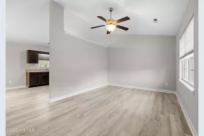 322 Reid Court N, Jacksonville, NC 28540 - Photo 7