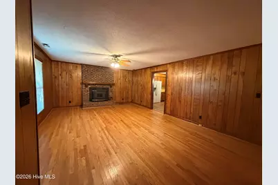 124 Rock Creek Drive S, Jacksonville, NC 28540 - Photo 7