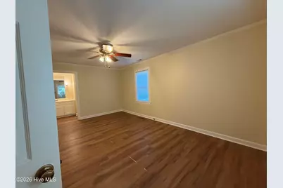 124 Rock Creek Drive S, Jacksonville, NC 28540 - Photo 9