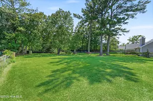 118 Hunting Green Dr, Jacksonville, NC 28546 - Photo 17