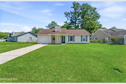 118 Hunting Green Drive, Jacksonville, NC 28546 - Photo 19