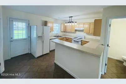 304 Comanche Trail, Havelock, NC 28532 - Photo 7