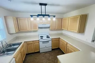 304 Comanche Trail, Havelock, NC 28532 - Photo 9