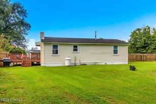 134 Old Freeman Rd, Swansboro, NC 28584 - Photo 25