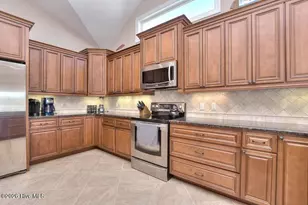 107 SE 69th St, Oak Island, NC 28465 - Photo 13