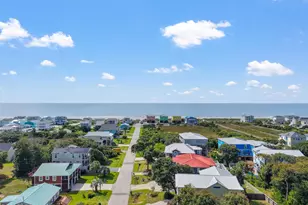 107 SE 69th St, Oak Island, NC 28465 - Photo 61