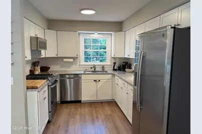 104 Bunside Court, Seven Lakes, NC 27376 - Photo 5