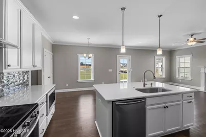 205 Shortleaf Drive, Grimesland, NC 27837 - Photo 5
