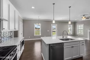 205 Shortleaf Dr, Grimesland, NC 27837 - Photo 5