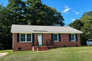736 Lincoln Dr, Rocky Mount, NC 27801 - Photo 1