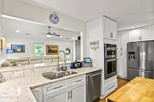 519 Birmingham Ave, Carolina Beach, NC 28428 - Photo 17