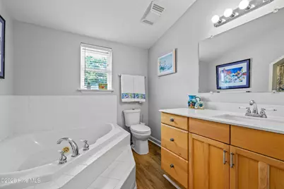 519 Birmingham Avenue, Carolina Beach, NC 28428 - Photo 41