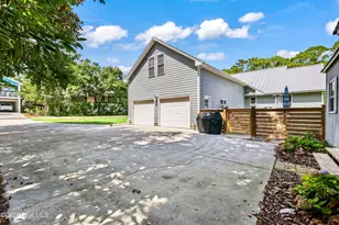 519 Birmingham Ave, Carolina Beach, NC 28428 - Photo 25