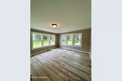 414 N Center Street, Mount Olive, NC 28365 - Photo 3